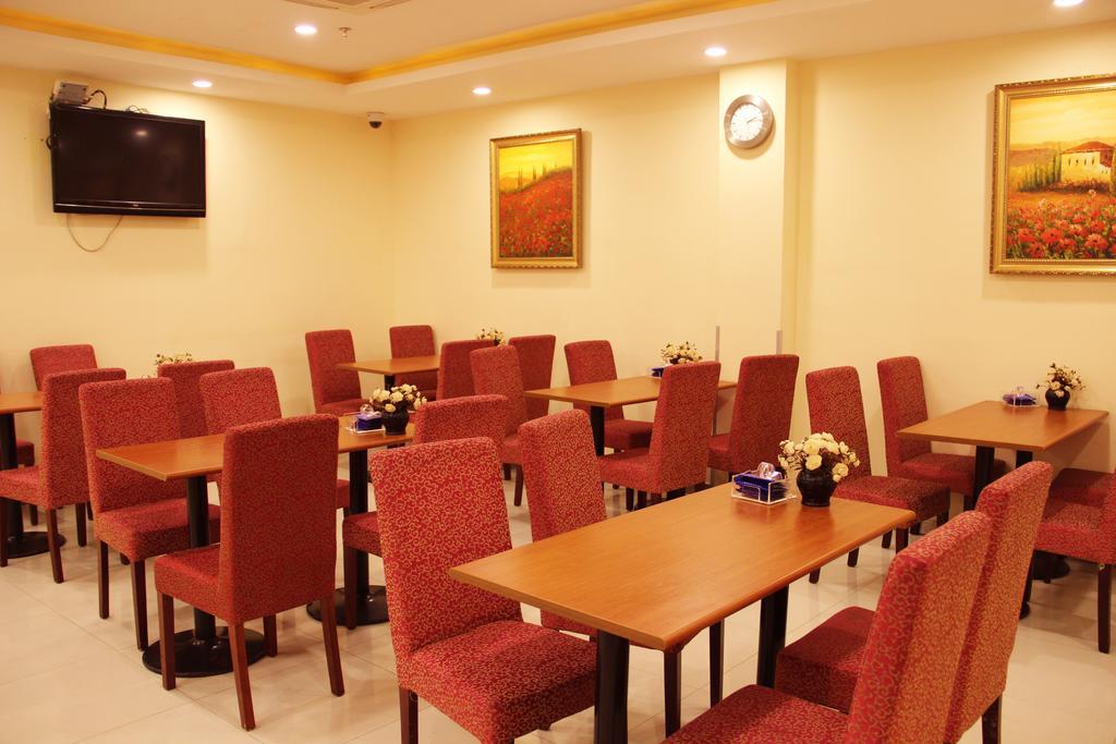 Hanting Express Qingdao Yanan Third Road Exterior foto